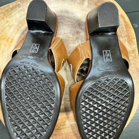 A2 by Aerosoles Open Toe Heel Sandals Tan/Light Brown Women's Size 7M - Picture 4 of 5